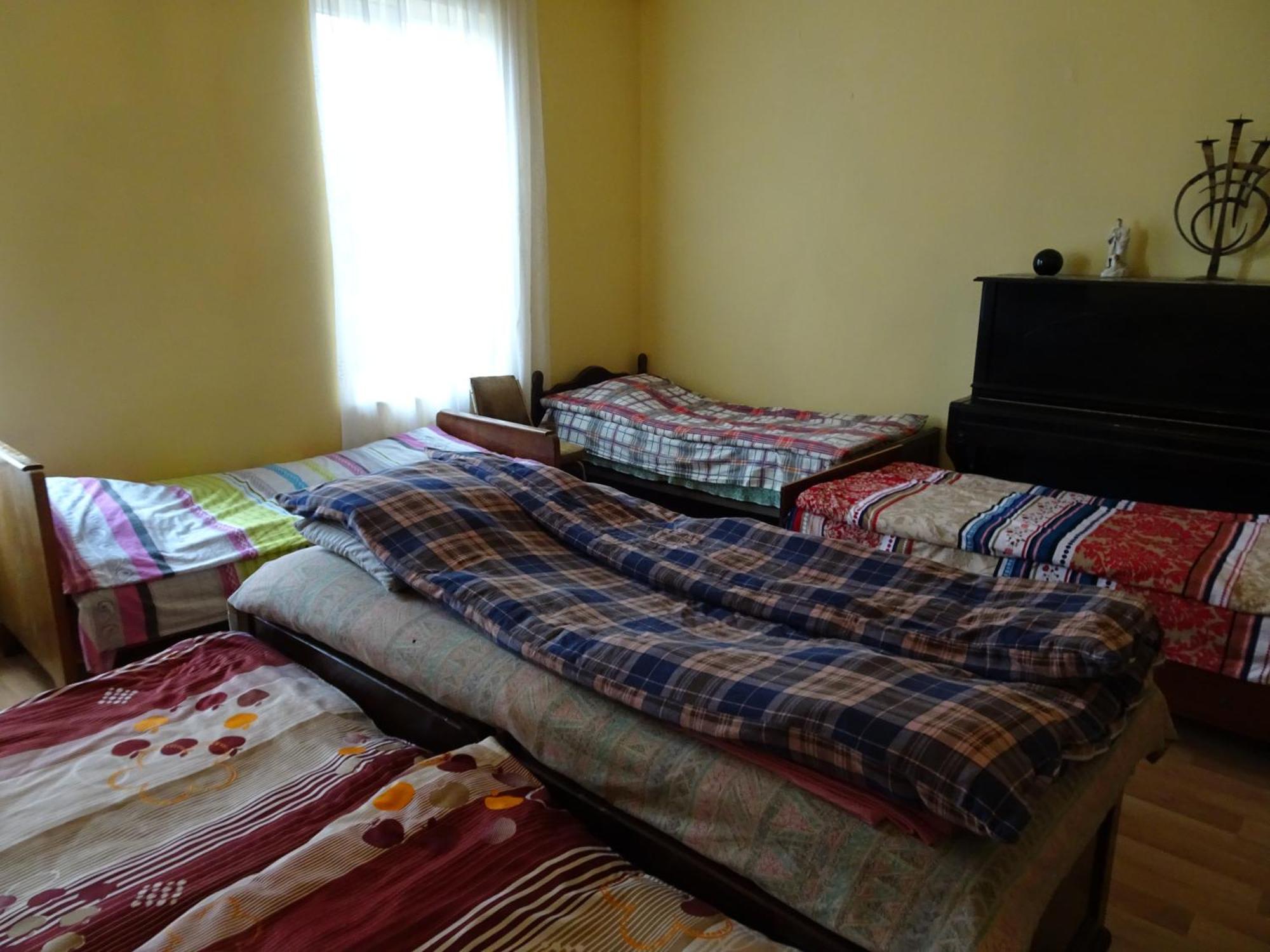 Medico And Suliko Guest House Kutaisi Ngoại thất bức ảnh